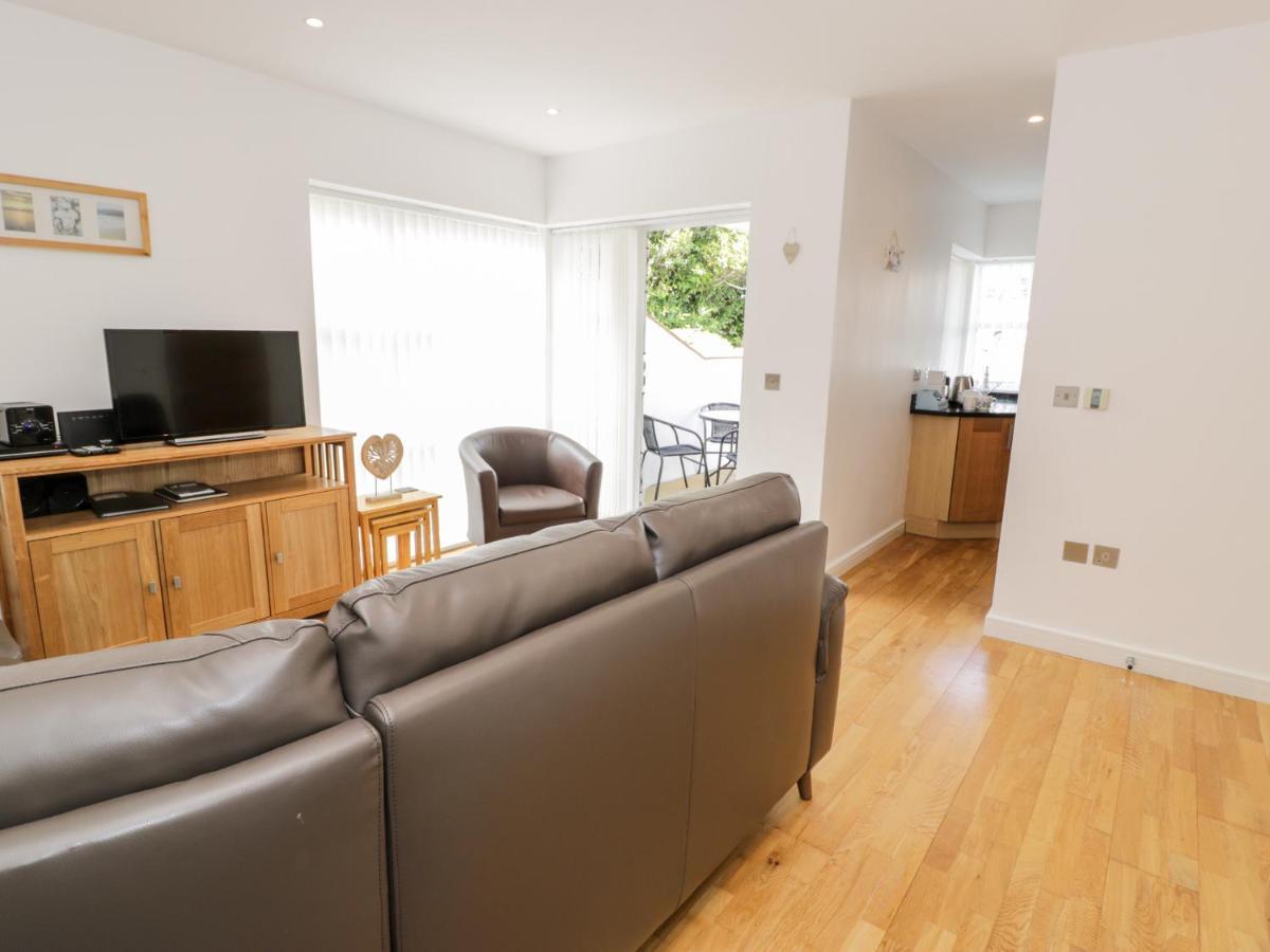 Tides Apartment Benllech Ngoại thất bức ảnh