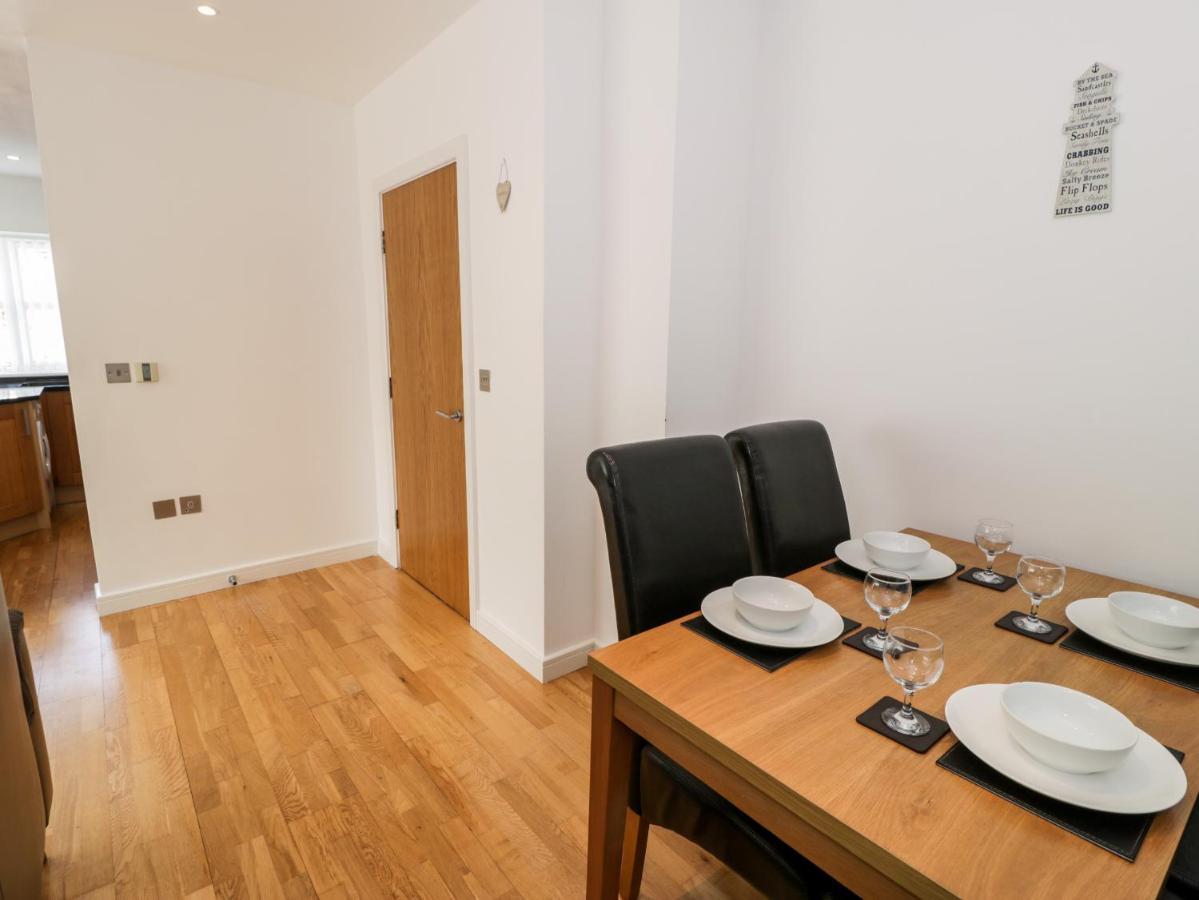 Tides Apartment Benllech Ngoại thất bức ảnh