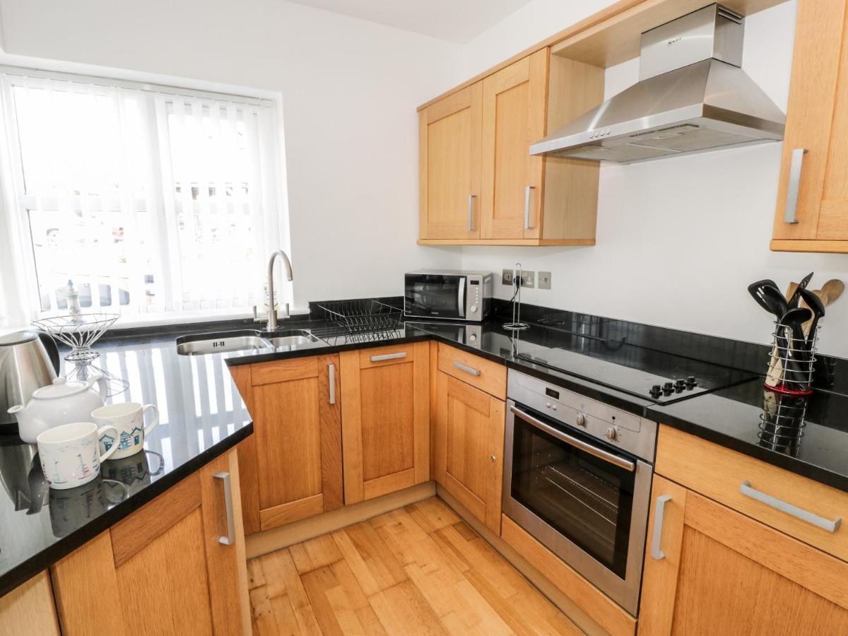 Tides Apartment Benllech Ngoại thất bức ảnh